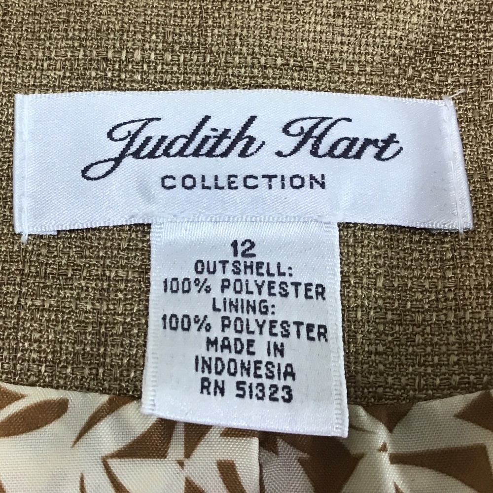 Judith Hart Collection Tan/Ivory Blazer - Picture 8 of 9